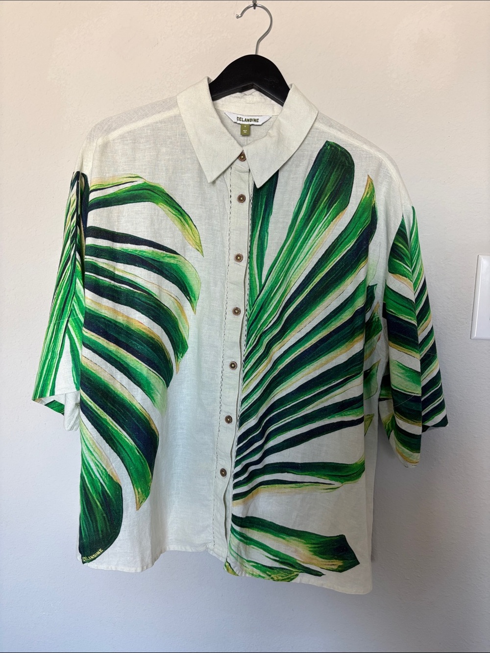 Celandine Green Leaf Print Short Sleeve Shirt